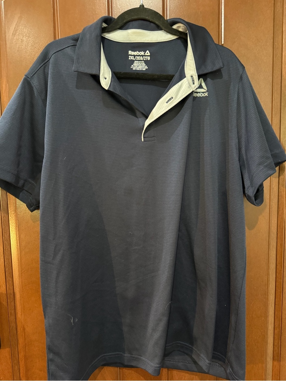 Reebok Men’s Navy Polo with Contrast Light Trim